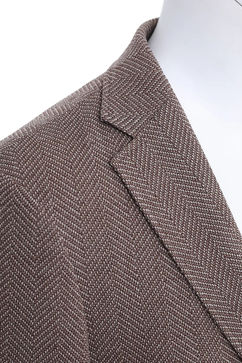 Lapel detail