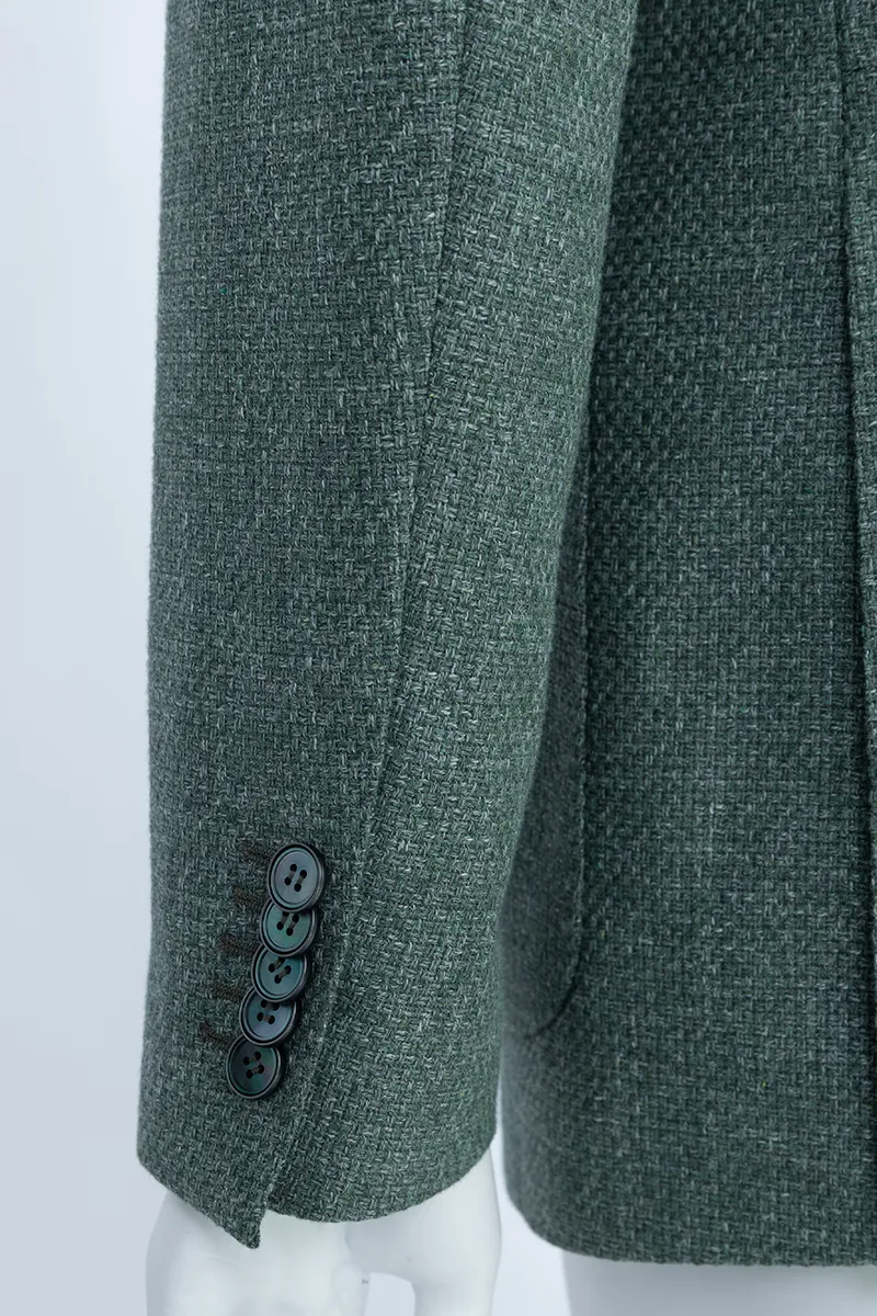 Cuff detail