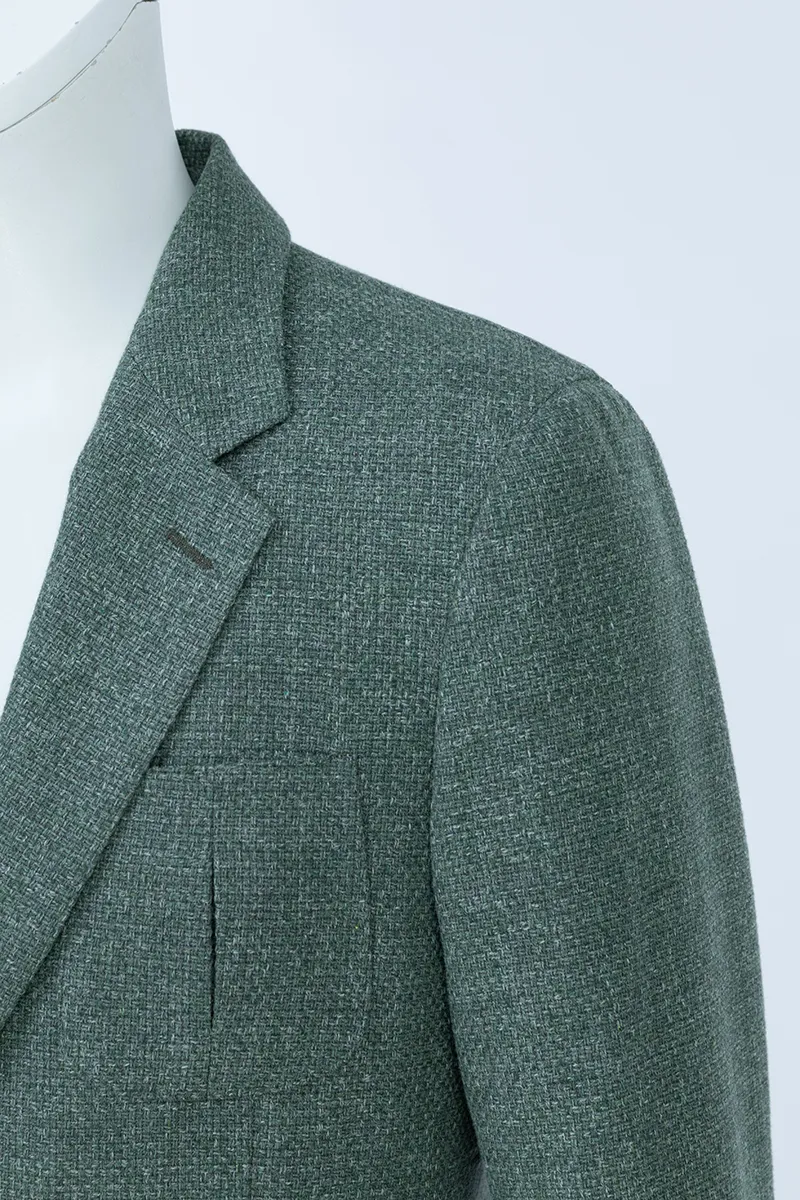 Lapel detail